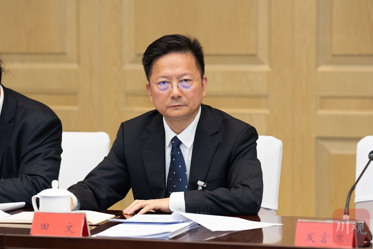 全会参会笔记丨住房城乡建设厅党组书记厅长田文抓好县