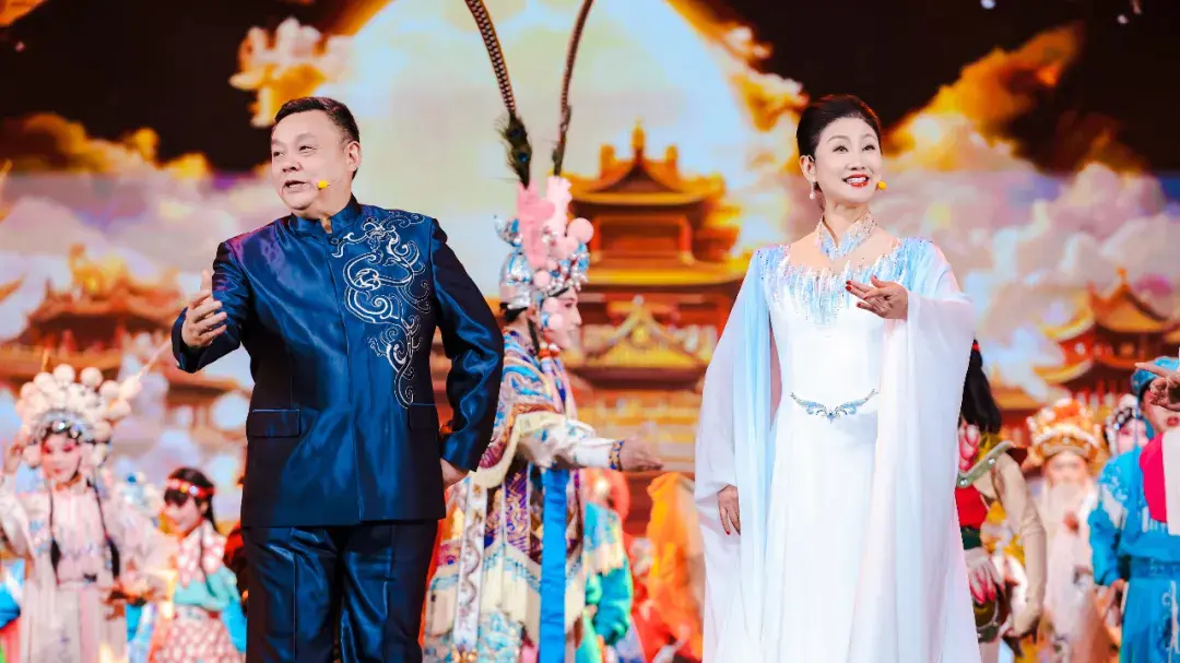 与全国观众云端相约 川剧汇演汇报演出3月1日晚唱响新春