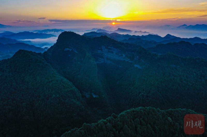 睛彩雅安(74)|探访芦山灵鹫山,望山看"海"观日出 - 川观新闻