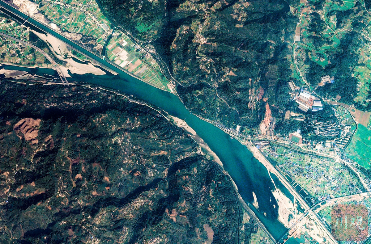 卫星看四川60万米高空瞰长江流域大美江河